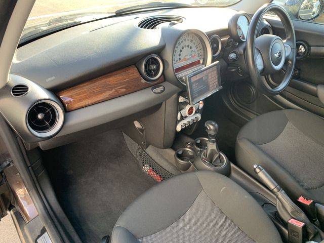 BMW MINI COOPER CLUB 2009 Image 31