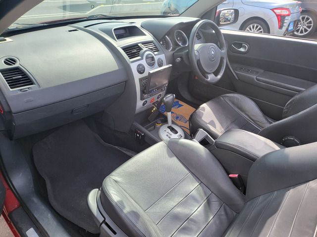 RENAULT MEGANE OPEN 2007 Image 31