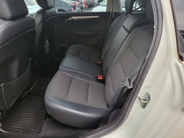 MERCEDES BENZ B CLAS 2011 Image 31