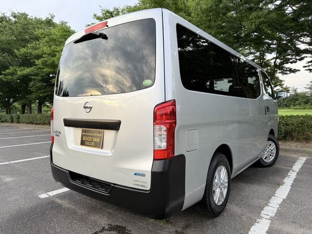 NISSAN NV350 CARAVAN 4WD 2013 Image 31