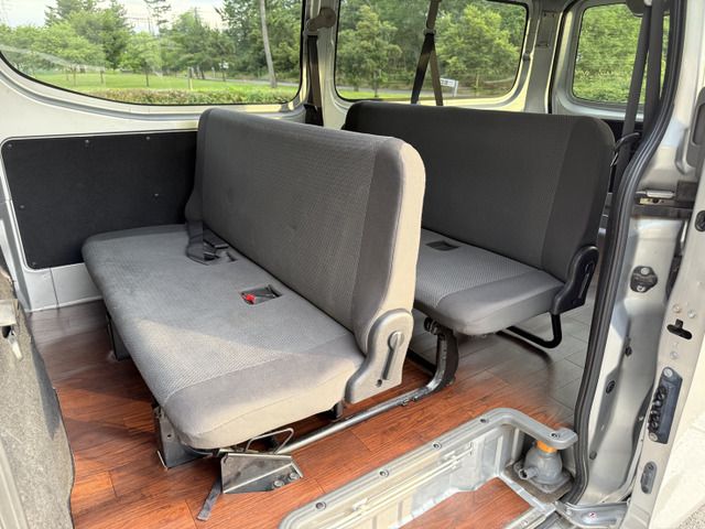 NISSAN NV350 CARAVAN 4WD 2013 Image 31