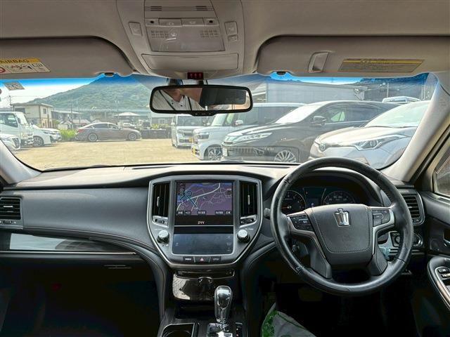 TOYOTA CROWN SEDAN 2015 Image 31