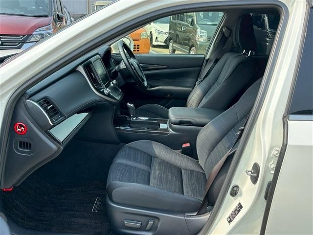 TOYOTA CROWN SEDAN 2015 Image 31