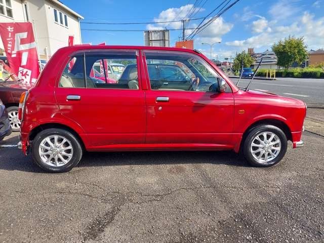 DAIHATSU MIRA GINO 2000 Image 31