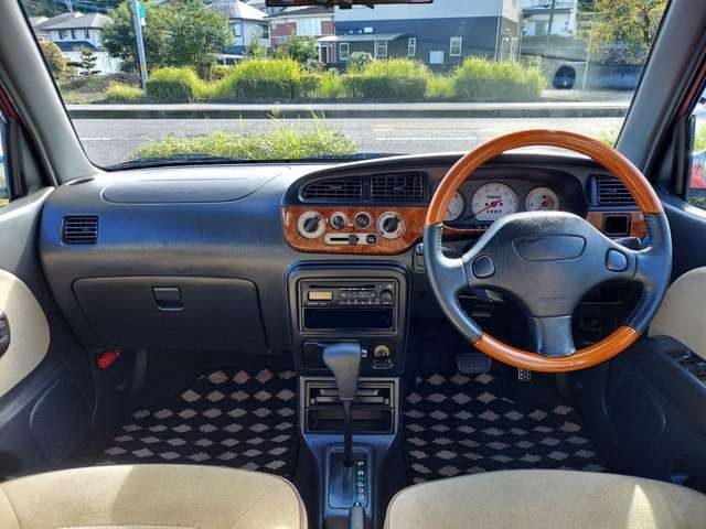 DAIHATSU MIRA GINO 2000 Image 31