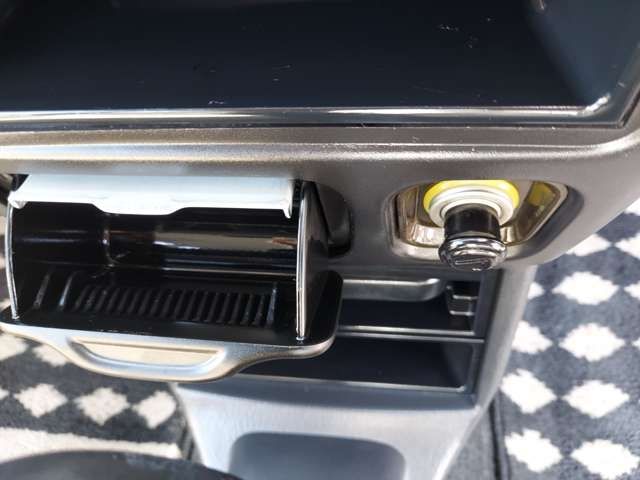 DAIHATSU MIRA GINO 2000 Image 31