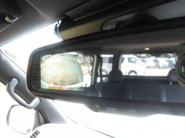 TOYOTA HIACE VAN 2WD 2019 Image 31