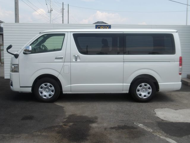 TOYOTA HIACE VAN 2WD 2019 Image 31