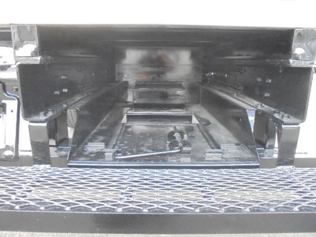 MITSUBISHI CANTER 2018 Image 31