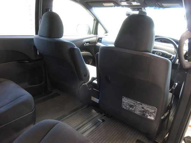 TOYOTA ESTIMA 2016 Image 31