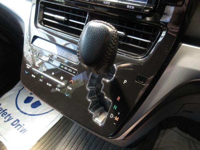 TOYOTA ESTIMA 2016 Image 31