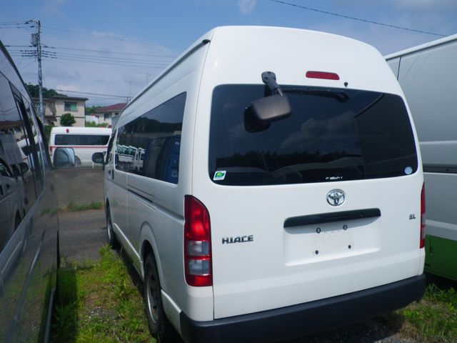 TOYOTA HIACE COMMUTER 4WD 2014 Image 31