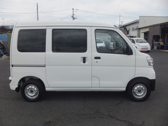DAIHATSU HIJET CARGO 4WD 2019 Image 31