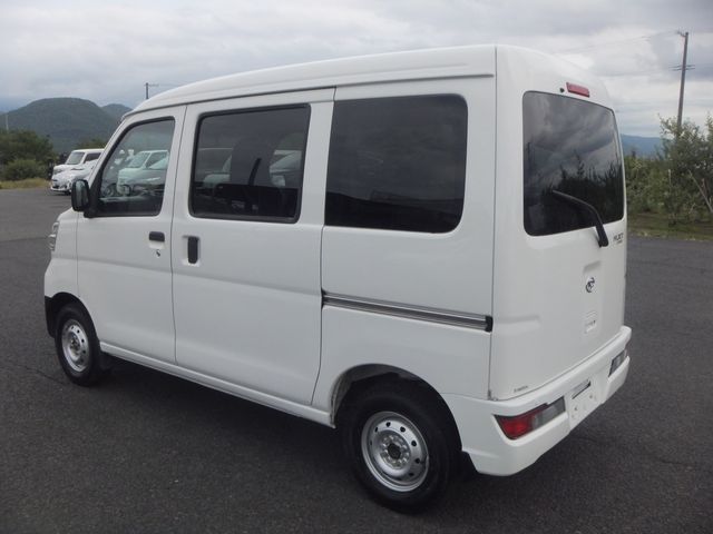 DAIHATSU HIJET CARGO 4WD 2019 Image 31