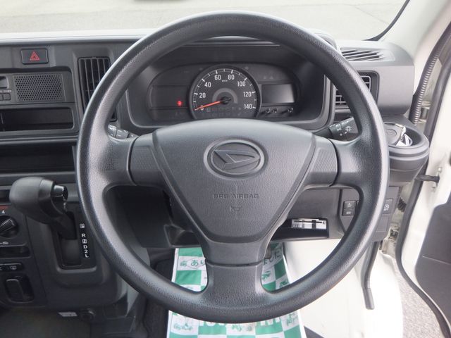 DAIHATSU HIJET CARGO 4WD 2019 Image 31