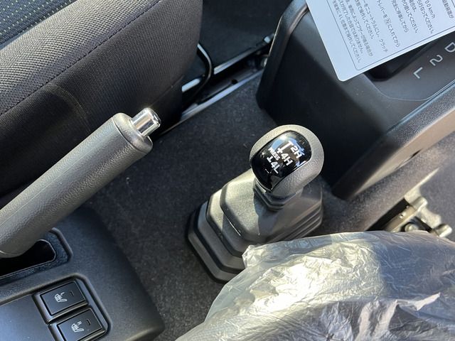 SUZUKI JIMNY 4WD 2024 Image 31