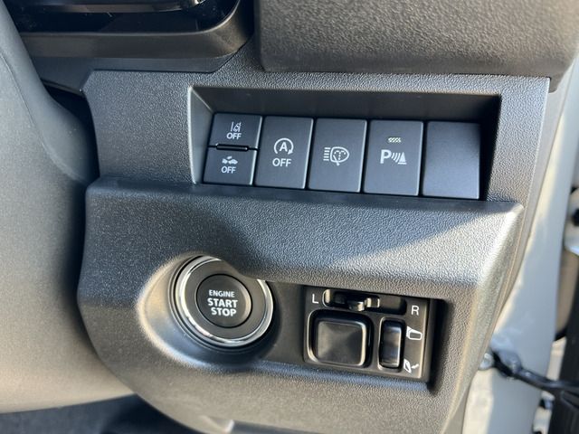 SUZUKI JIMNY 4WD 2024 Image 31