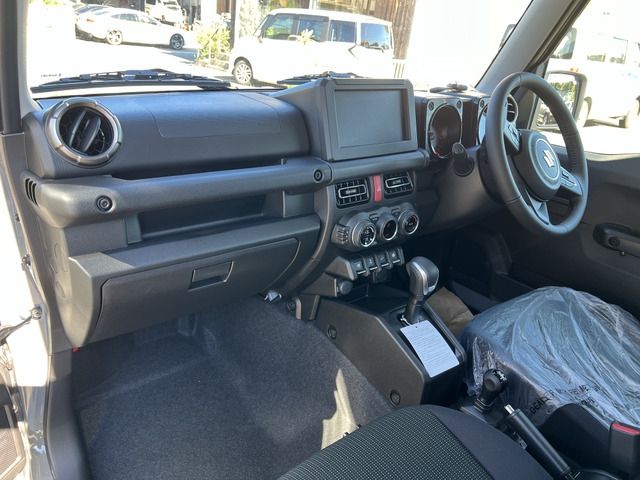 SUZUKI JIMNY 4WD 2024 Image 31