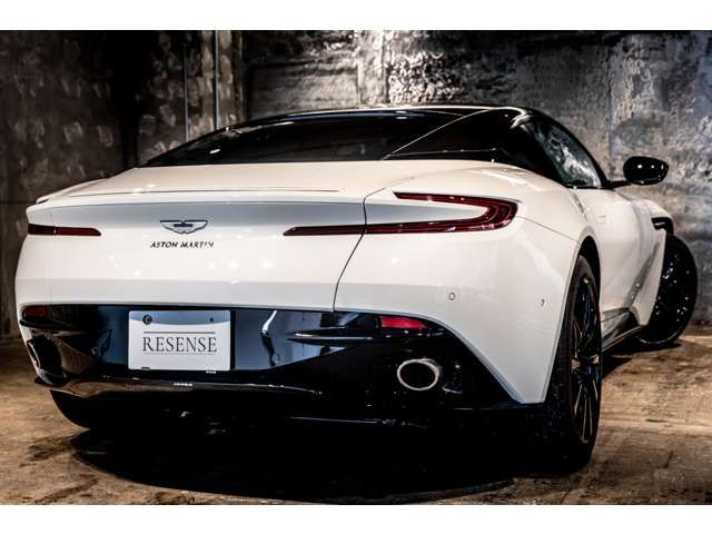 ASTON MARTIN ASTON MARTIN 2018 Image 31