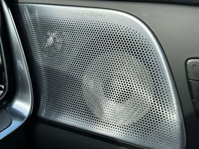 VOLVO S60 2022 Image 31