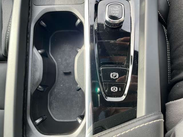 VOLVO S60 2022 Image 31