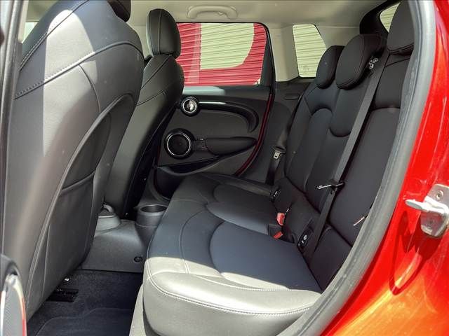 BMW MINI 2019 Image 31