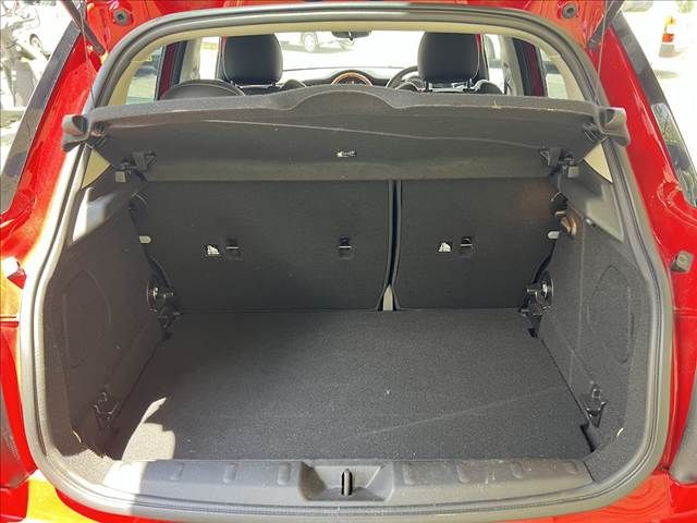 BMW MINI 2019 Image 31