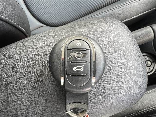 BMW MINI 2019 Image 31