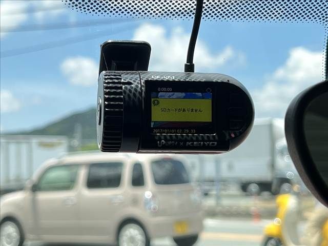 BMW MINI 2019 Image 31