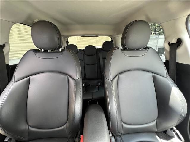 BMW MINI 2019 Image 31