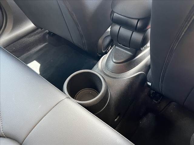 BMW MINI 2019 Image 31