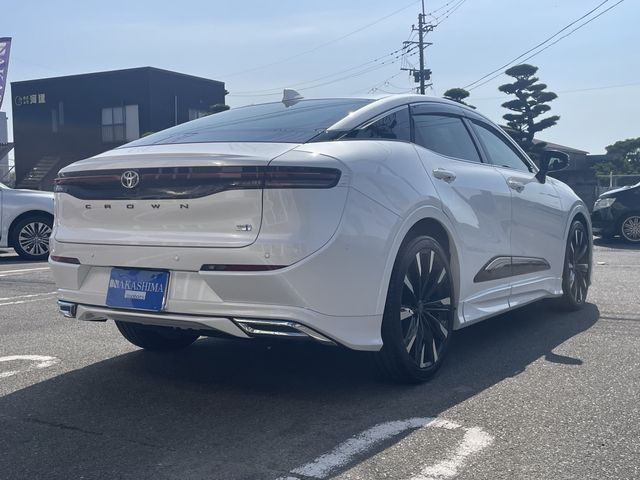 TOYOTA CROWN CROSSOVER 2022 Image 31