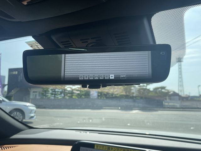 TOYOTA CROWN CROSSOVER 2022 Image 31