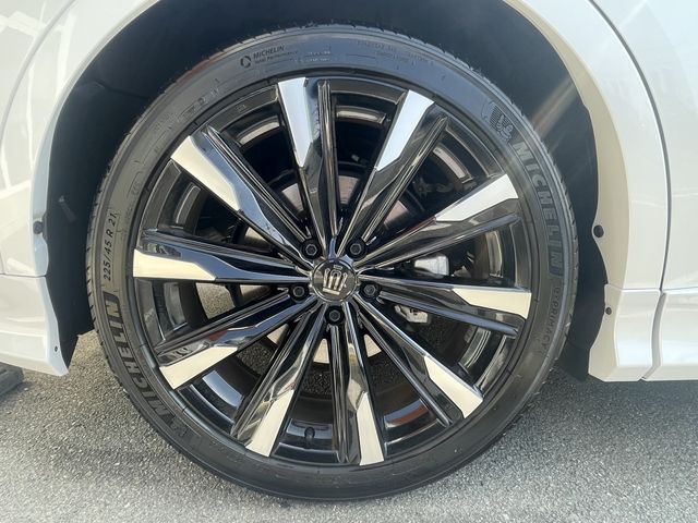 TOYOTA CROWN CROSSOVER 2022 Image 31