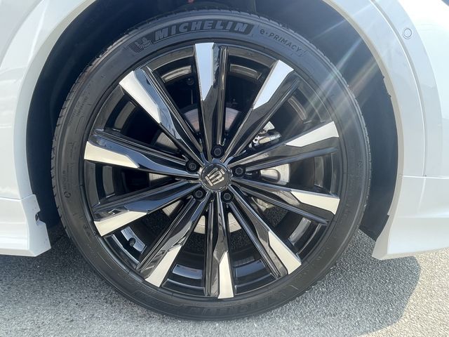 TOYOTA CROWN CROSSOVER 2022 Image 31