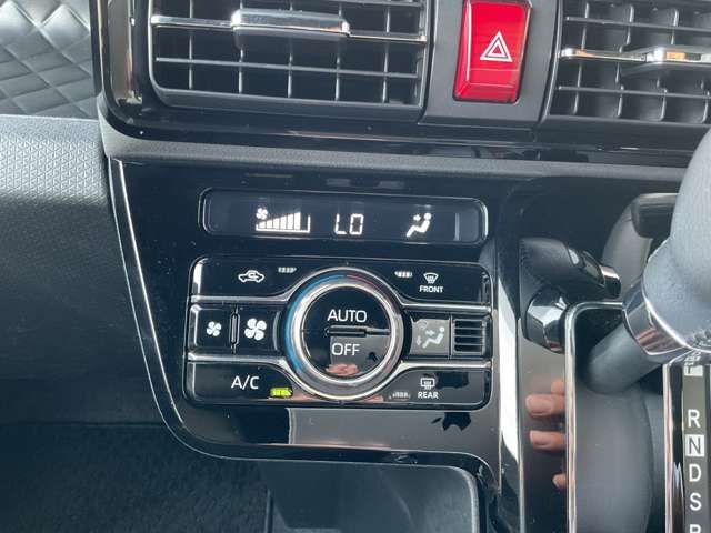 DAIHATSU TANTO CUSTOM 4WD 2020 Image 31