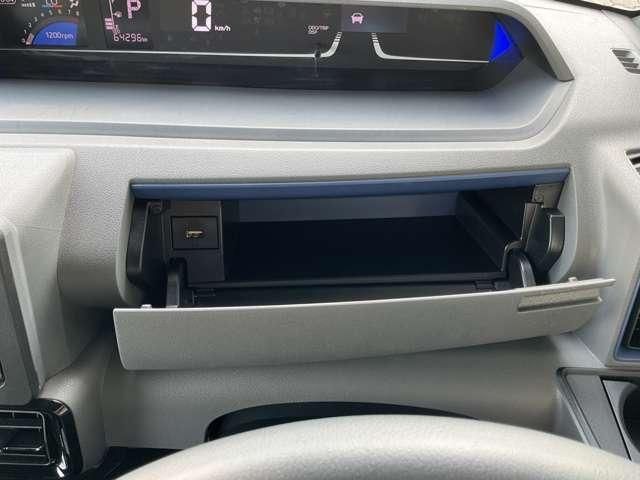 DAIHATSU TANTO CUSTOM 4WD 2020 Image 31