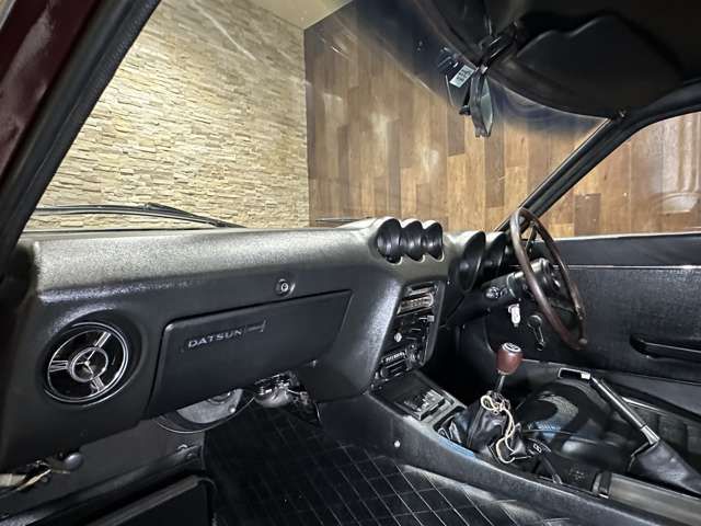 NISSAN BLUEBIRD HARDTOP 1972 Image 31