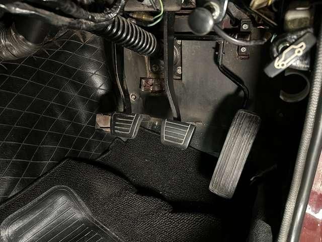 NISSAN BLUEBIRD HARDTOP 1972 Image 31