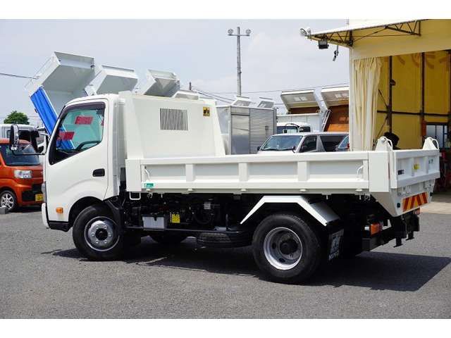HINO DUTRO 2024 Image 31