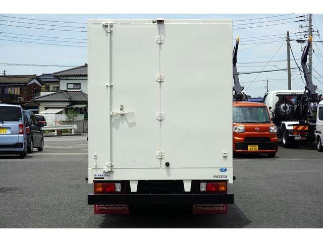 TOYOTA DYNA 2021 Image 31