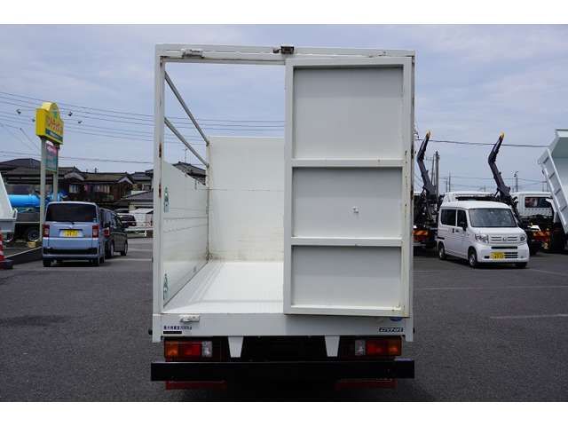 TOYOTA DYNA 2021 Image 31