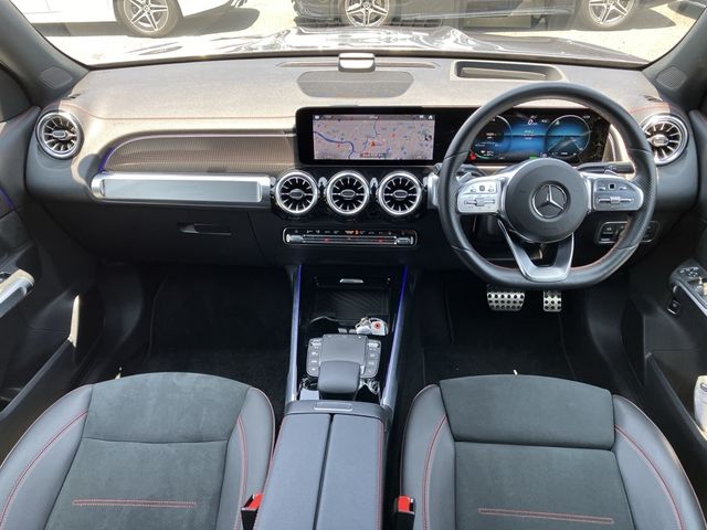 MERCEDES BENZ EQB 2022 Image 31