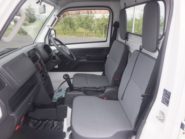 NISSAN NT100 CLIPPER 4WD 2018 Image 31