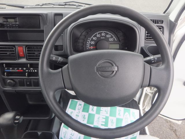 NISSAN NT100 CLIPPER 4WD 2018 Image 31