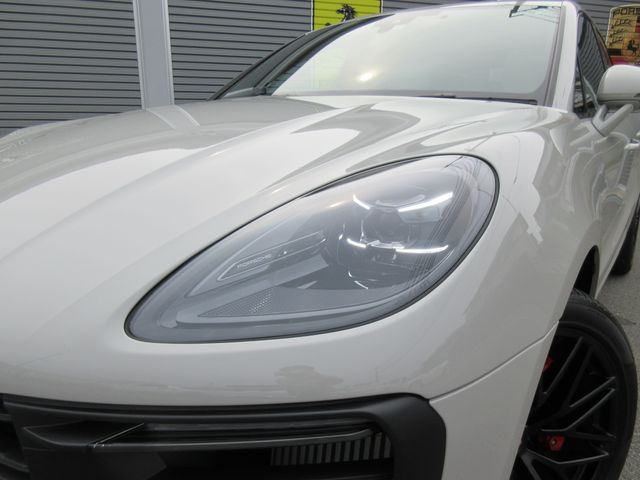 PORSCHE MACAN 2023 Image 31