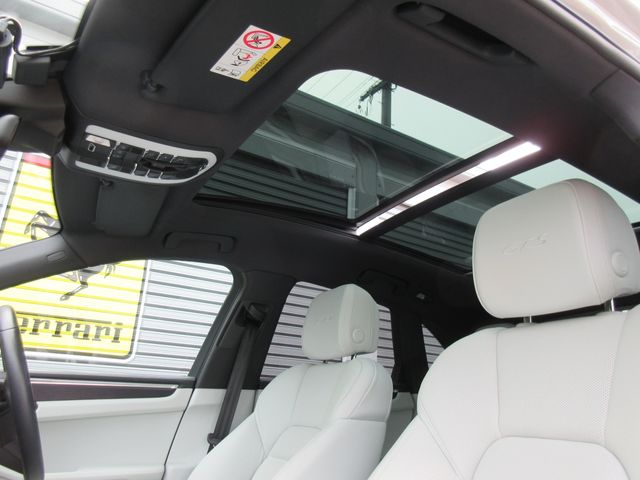 PORSCHE MACAN 2023 Image 31