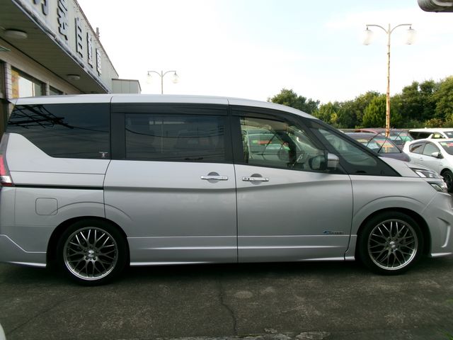 NISSAN SERENA  S-HYBRID 2017 Image 31