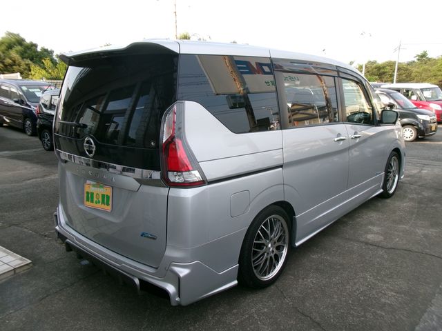 NISSAN SERENA  S-HYBRID 2017 Image 31