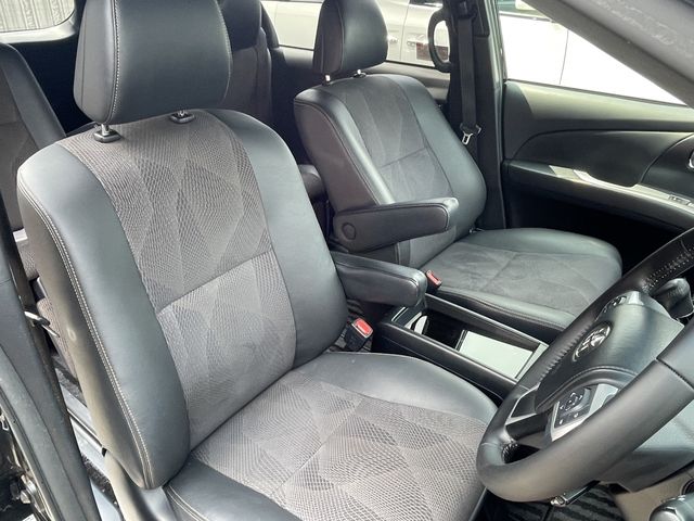 TOYOTA ESTIMA 2017 Image 31